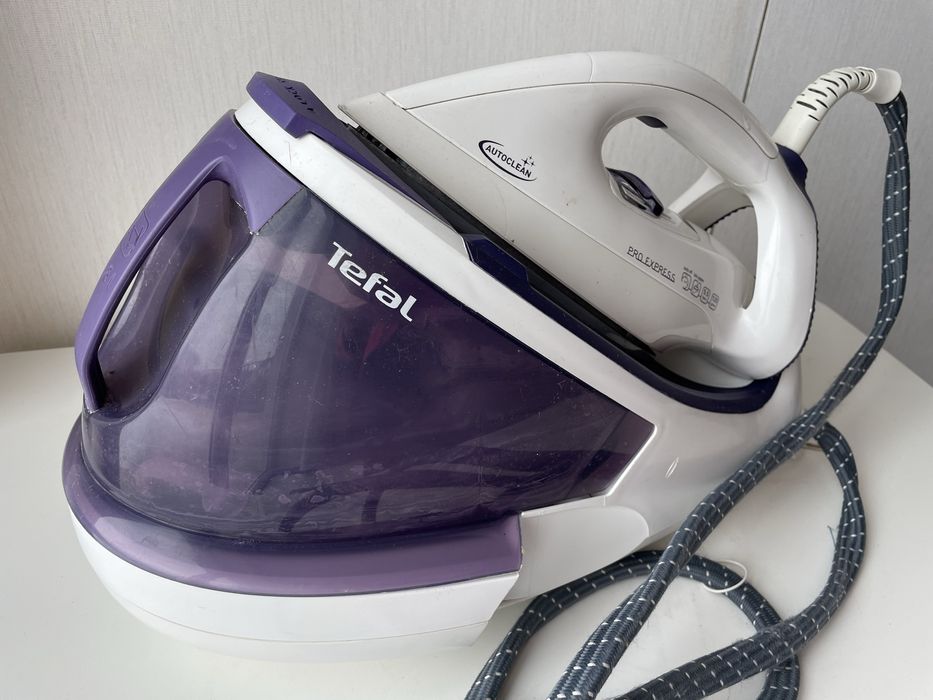 Праска з парогенератором Tefal