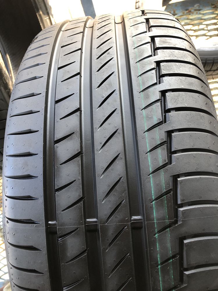 235/50R19-4шт Continental оригинал с Германии новые в наличие!