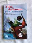 Livro "A Ilha do Tesouro"