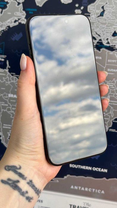 Apple Iphone 15 Plus 128GB 256GB Black Red Blue Neverlock з фіз сімкою