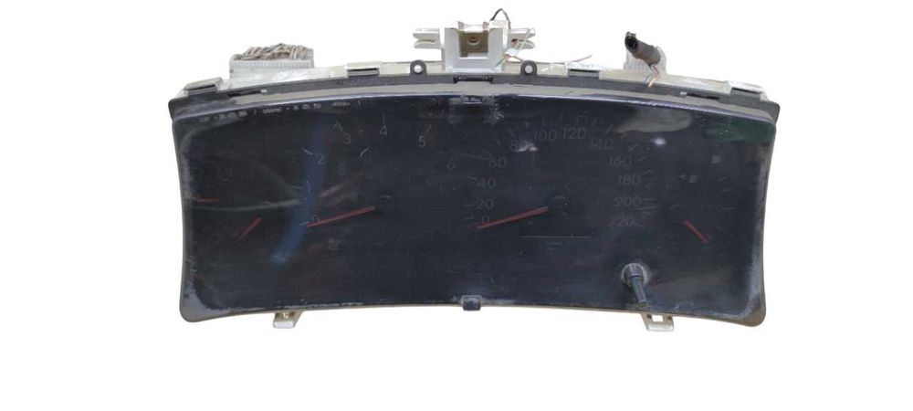 Toyota Corolla E12 2.0 D4D Licznik Zegary Prędkościomierz Obrotomierz