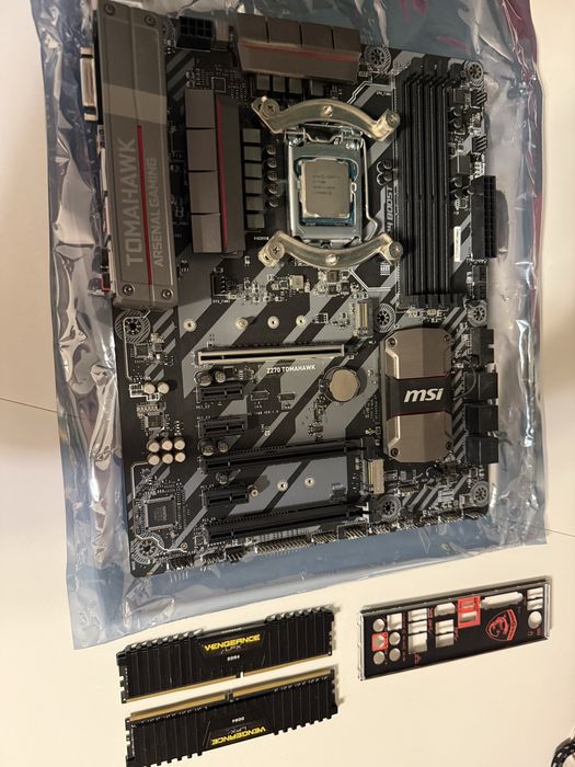 Procesor i7 + plyta główna + RAM