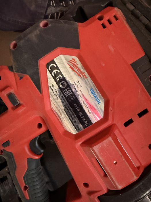 акумуляторний розширювач труб Milwaukee FORCE LOGIC M18