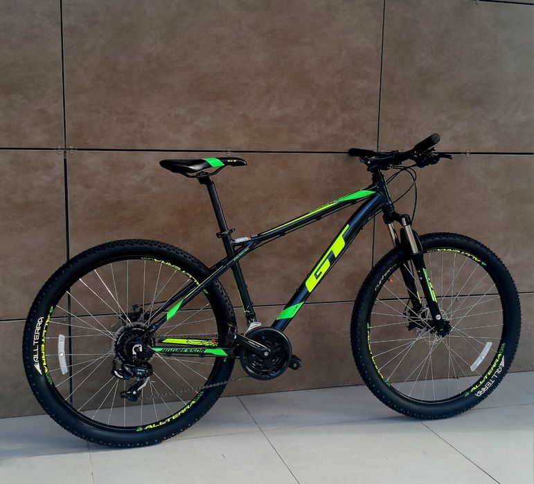 НОВИЙ GT Aggressor Sport  Рама М ,Колеса 27.5