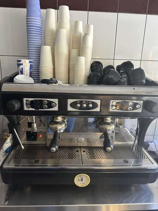 Професійна двогрупова кавомашина Astoria Calypso