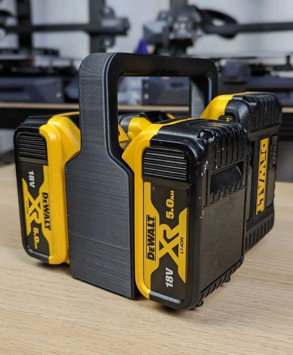 Koszyk, uchwyt na 4 Akumulatory, Baterie do narzędzi DeWALT 18V i 54V