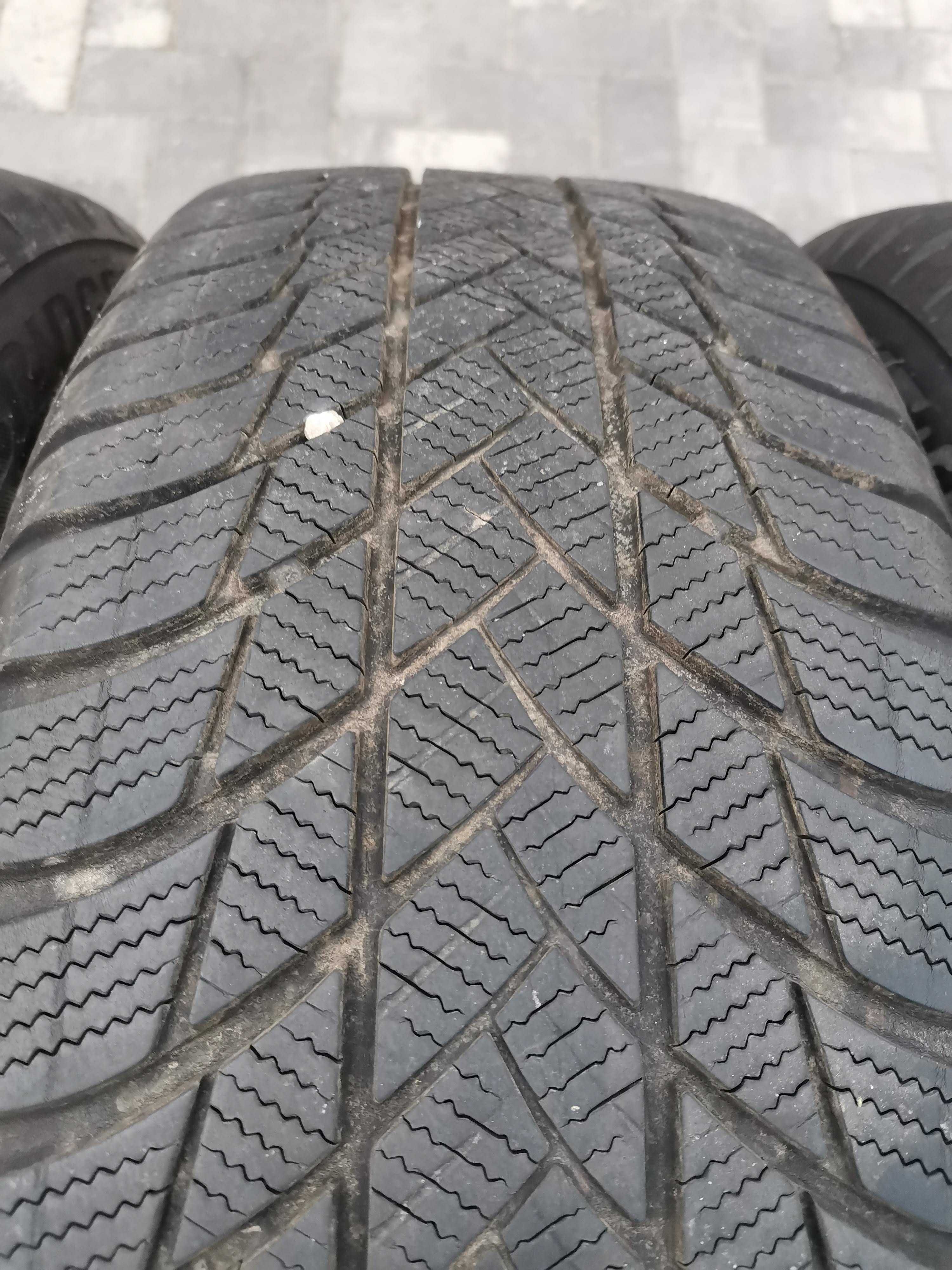 4 Opony zimowe Bridgestone Blizzak LM001 225/55 R18 102 V