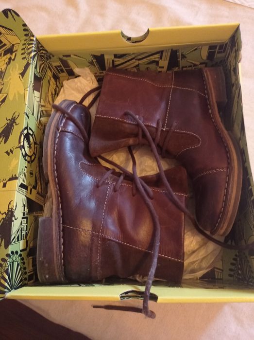 Botas pelo tornozelo