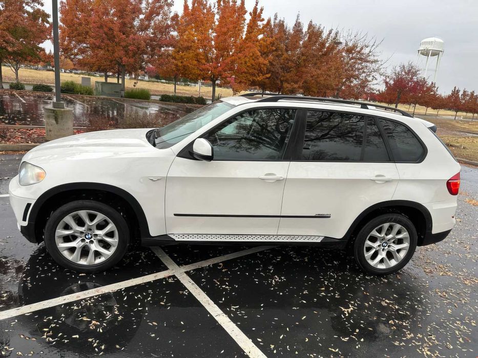 BMW X5 xDrive35i      2013