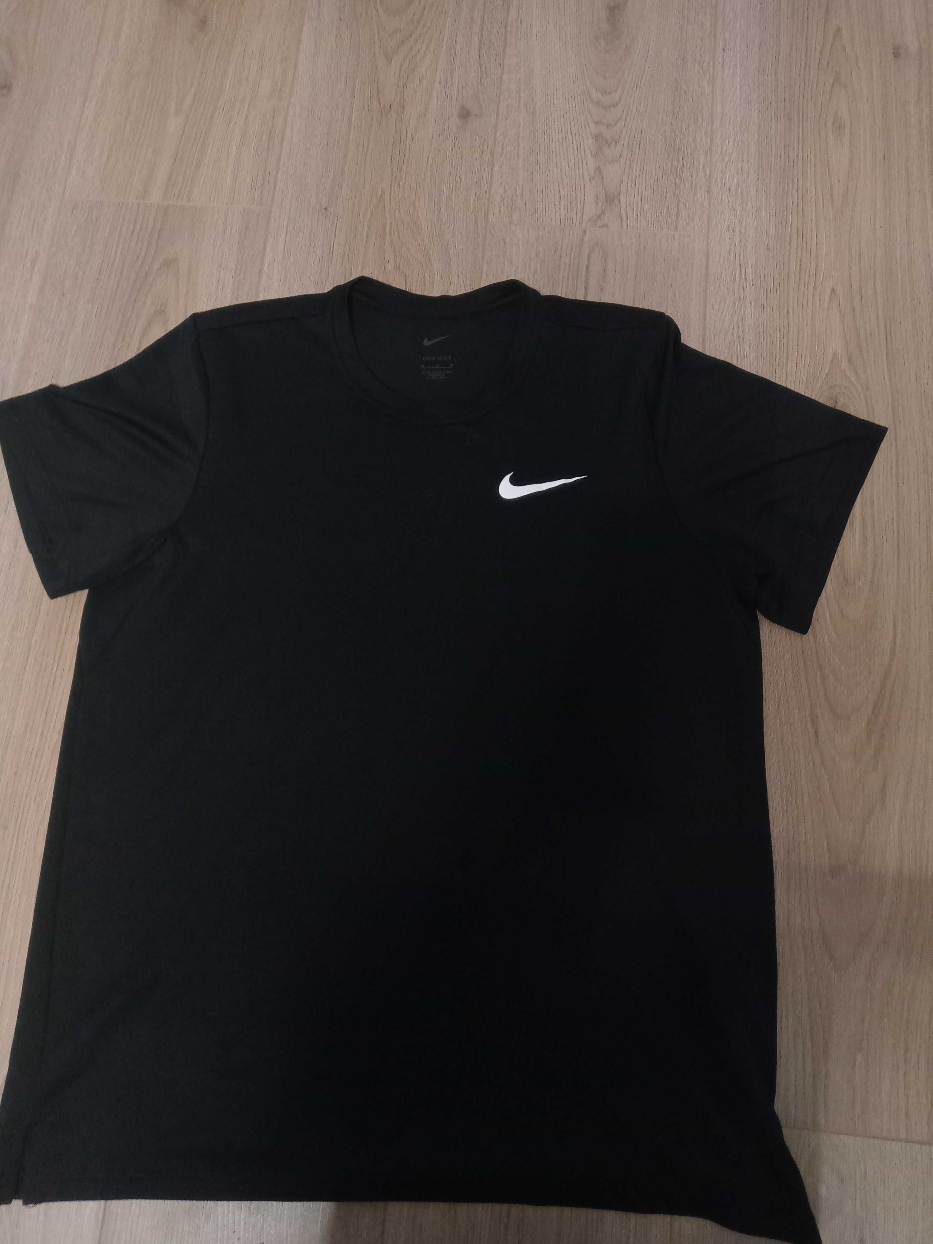 Nike DRI-FIT T-Shirt