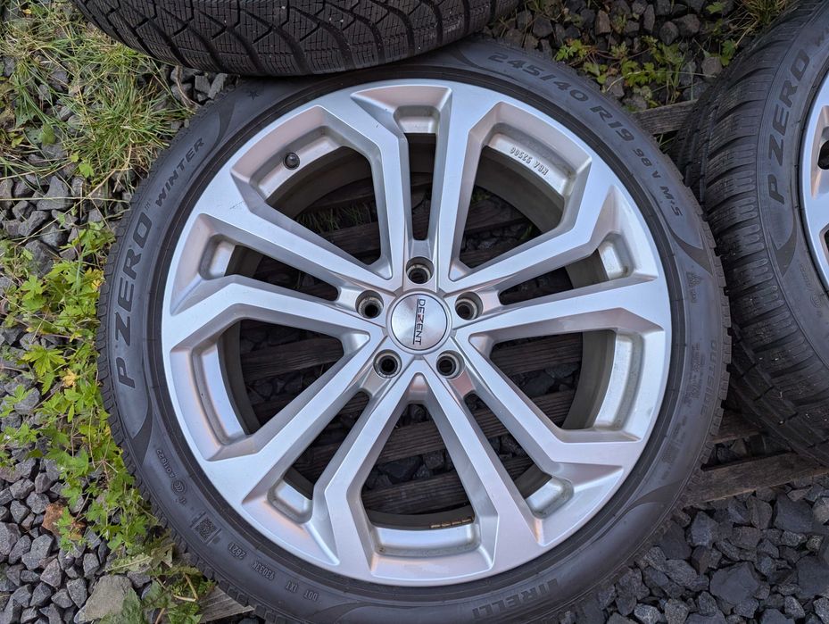 диски VW Mercedes Audi BMW Skoda 8Jx19 5x112 ET39 шини 245/40R19 зима
