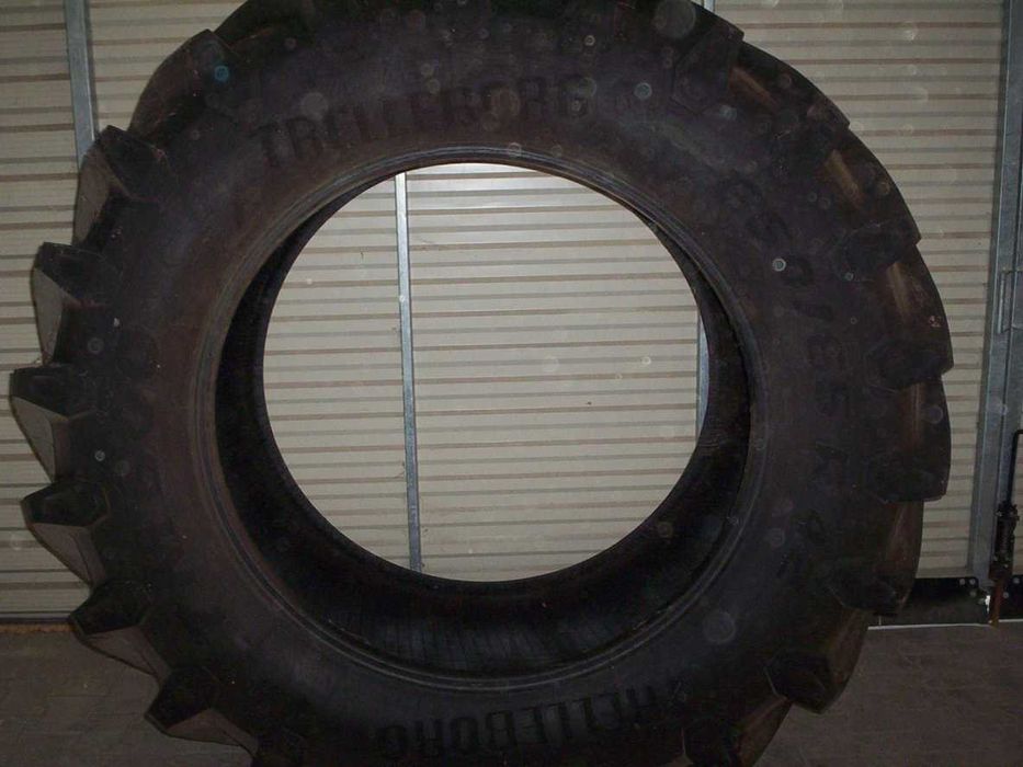 Opona Trelleborg  650/65/42 r   2 sztuki