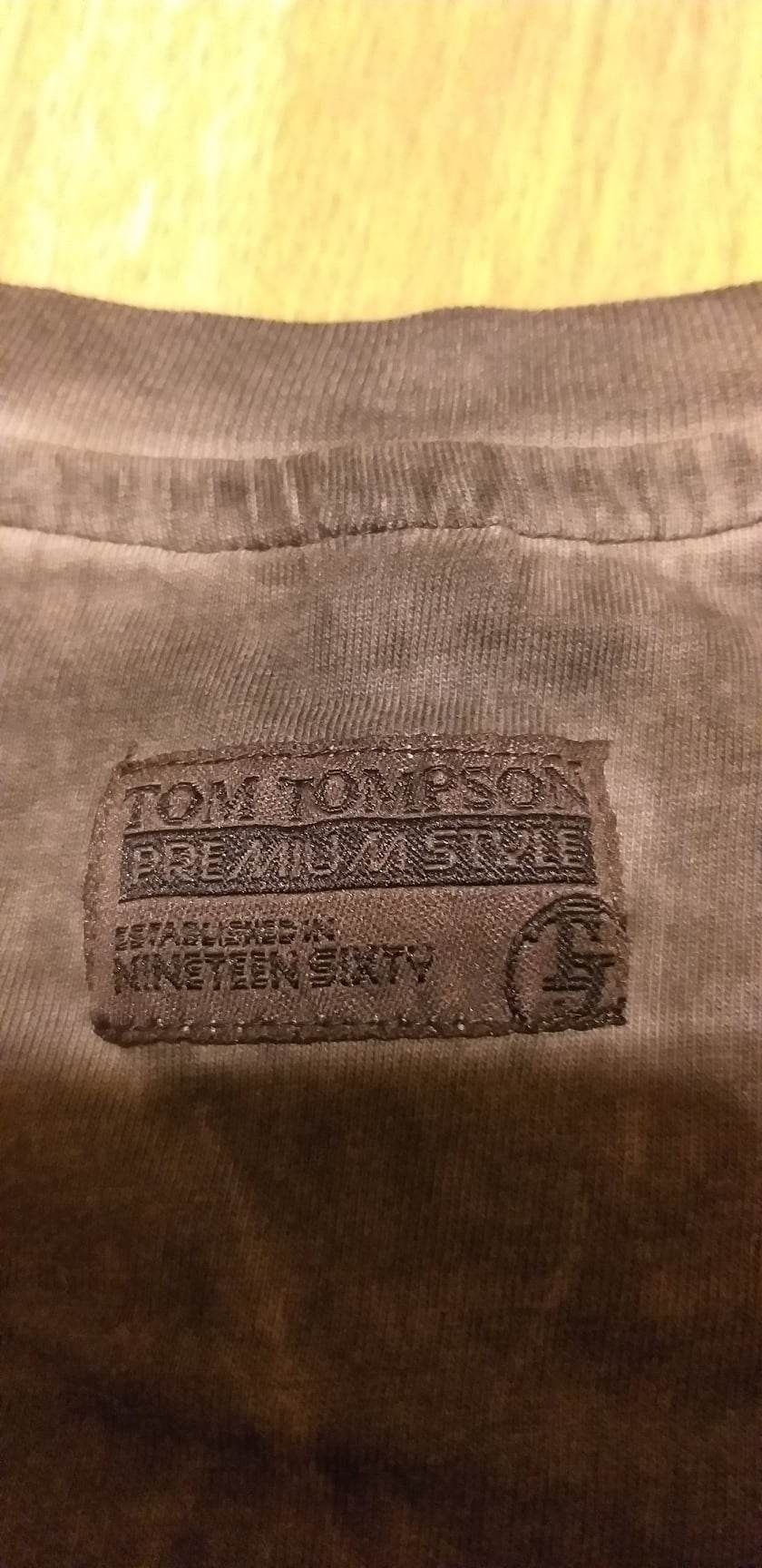 T shirt Tom Thompson