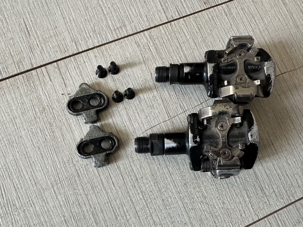 Контактні педалі Shimano pd-m505 з шипами sh51 гревел турінг шоссе