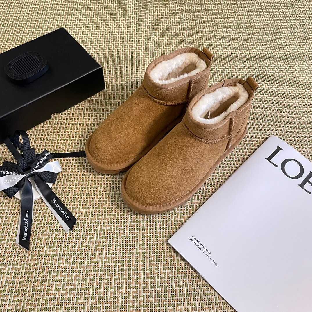 Damskie śniegowce UGG w rozmiarze 38