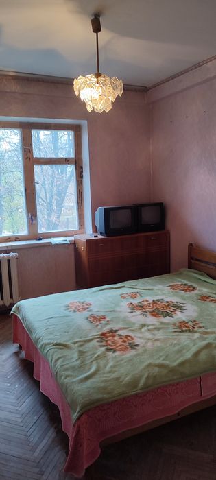 Є-відновлення. Продаж 3к квартири по вул. Київська,5 м. Вишневого