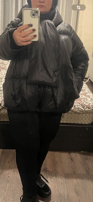 Продам пуховик пух перо  54 размер