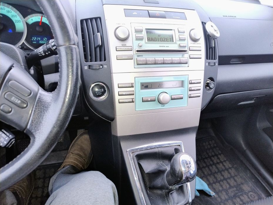 Toyota Corolla Verso 2005 r 2.0 Dizel Przebieg 166 Tyś