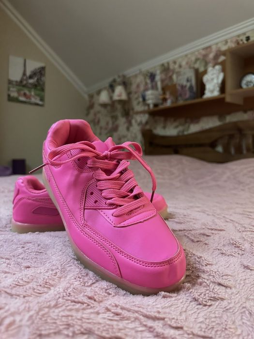 Кросівки кеди нові