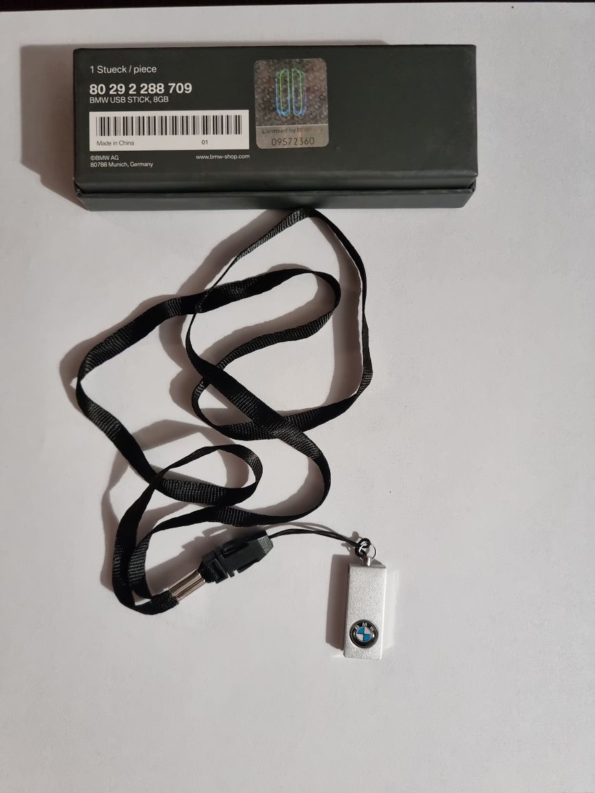 Pendrive 8 GB BMW Oryginalny. Okazja