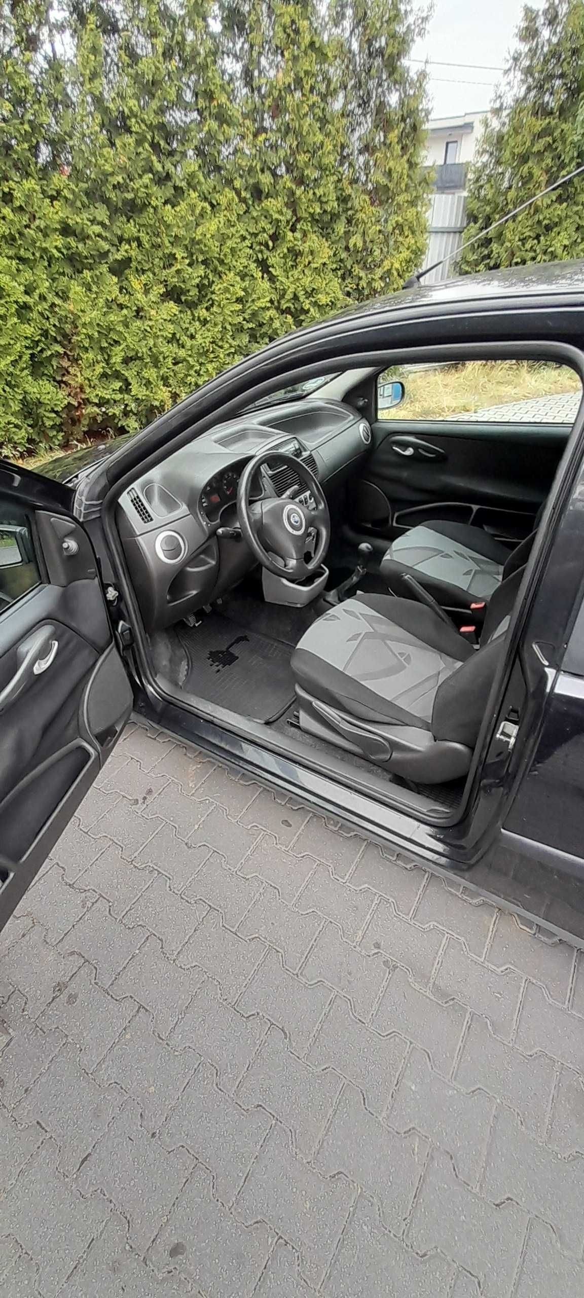 Fiat punto 1.3 multijet  2004 rok