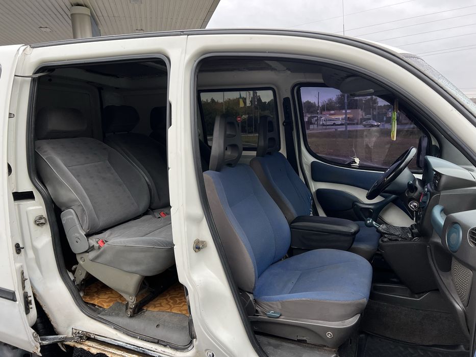 Fiat Doblo 2003 року - 1.9 турбодизель.