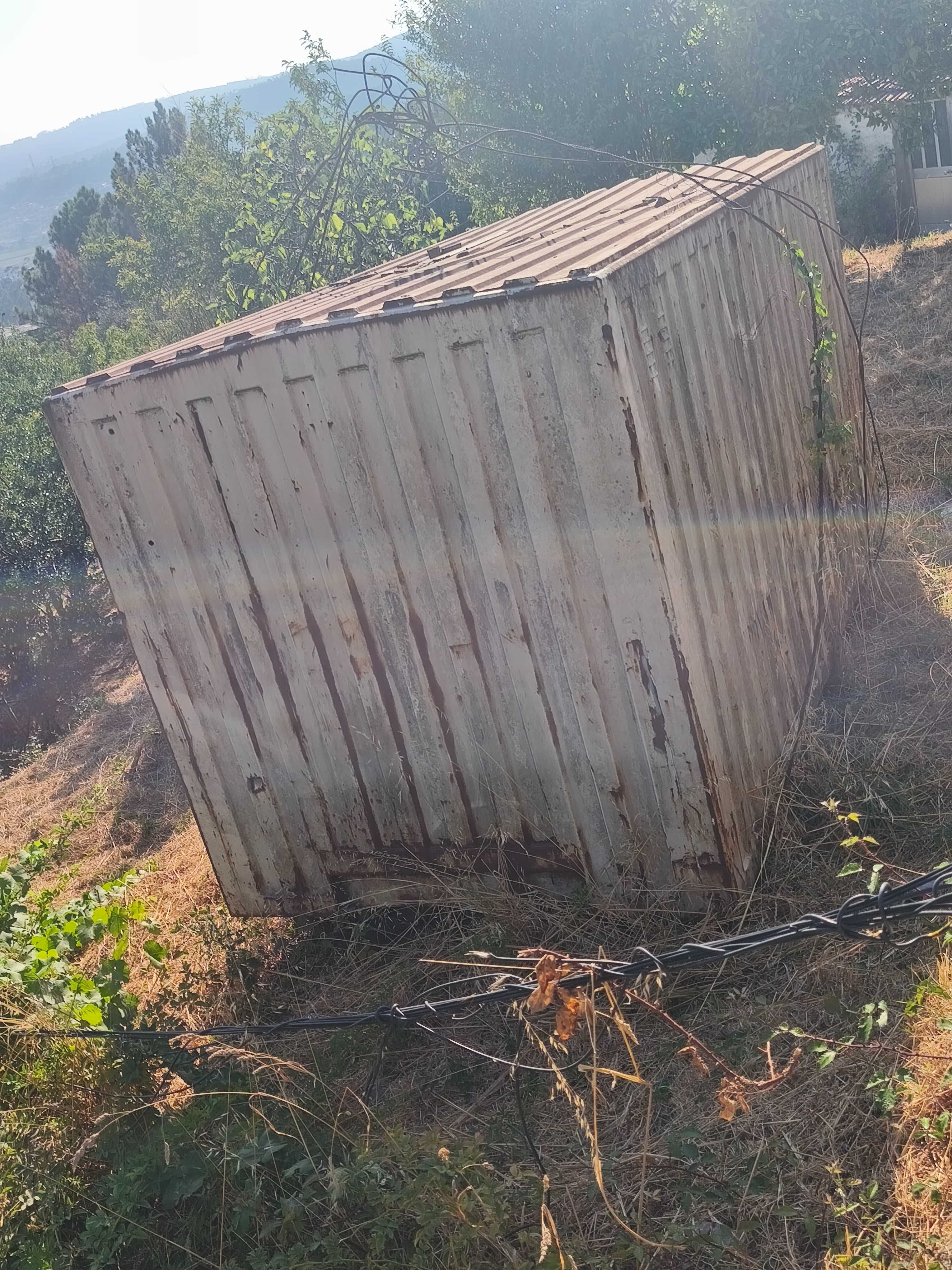 Materiais de construção usados mas em perfeitas condições