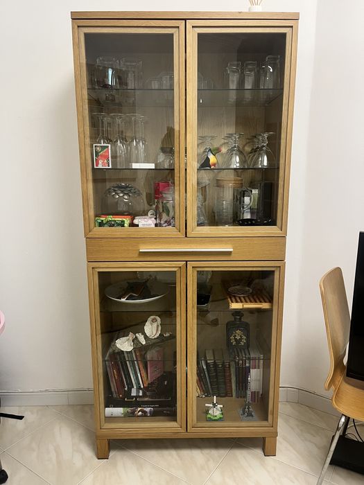Louçeiro/Vitrine IKEA