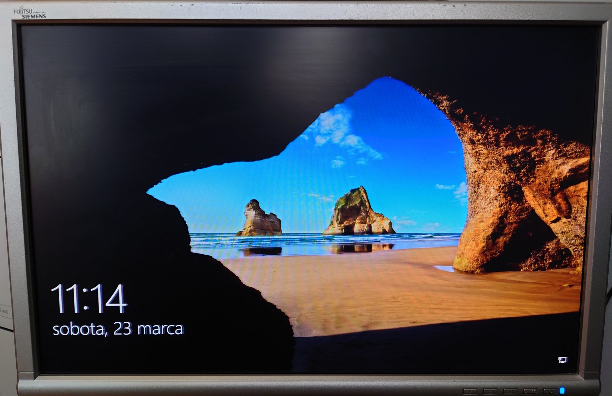 Monitor Fujitsu Siemens 20
