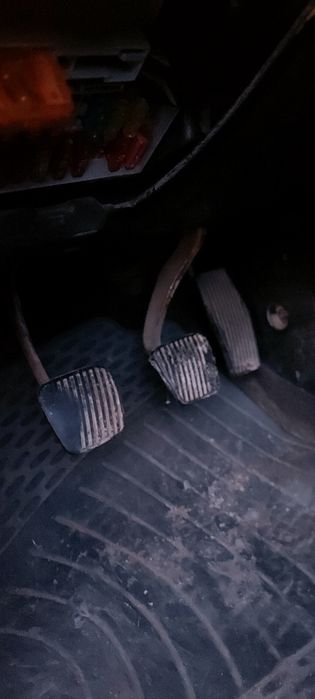 Педалі блок педалей опель вектра б 2,0тді універсал