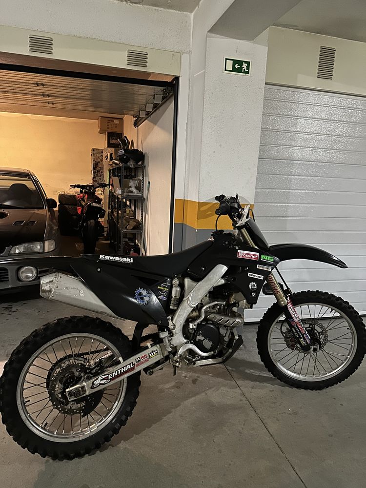 Kawasaki 250cc Matriculada