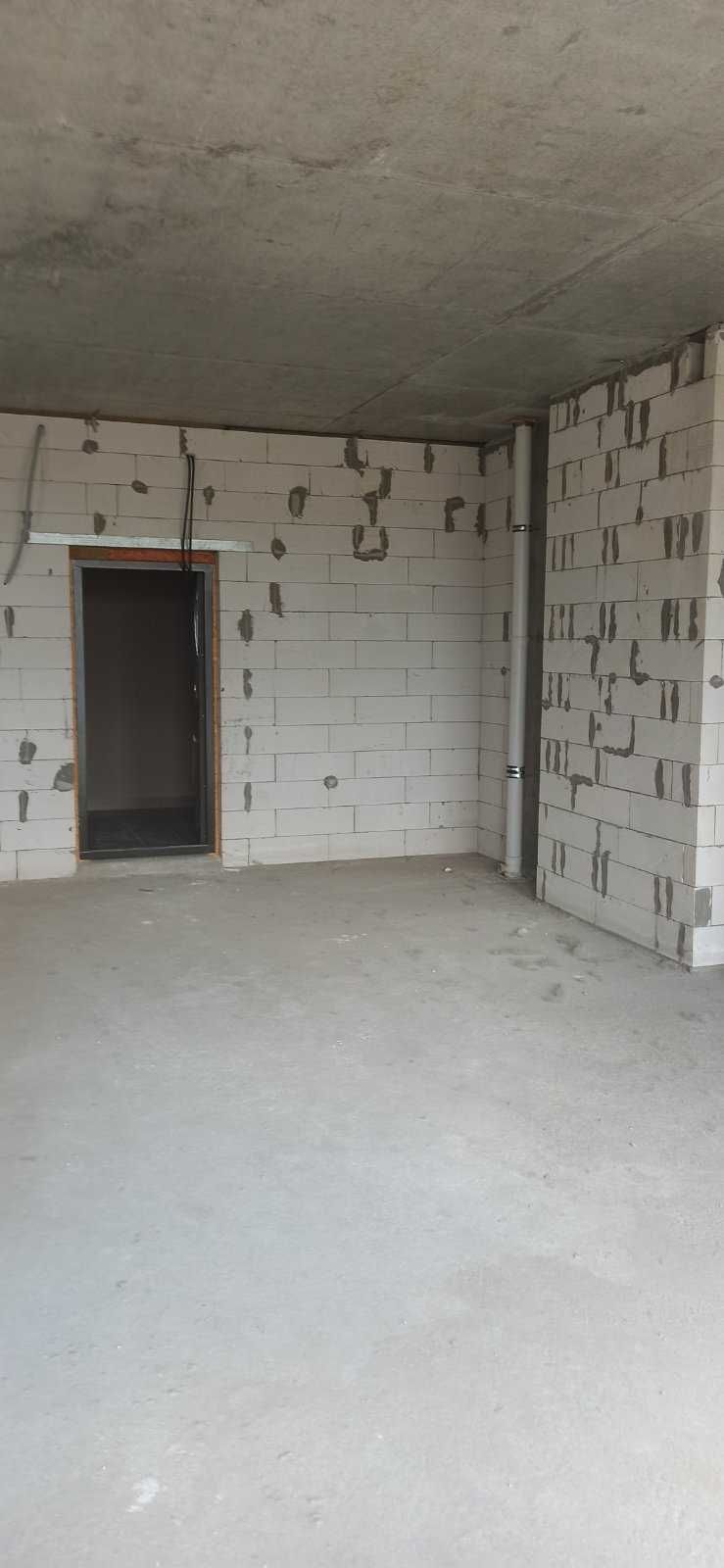 Продам 2 ком. квартиру в новостройке, ж/к Баку, 77 м. кв. Срочно!