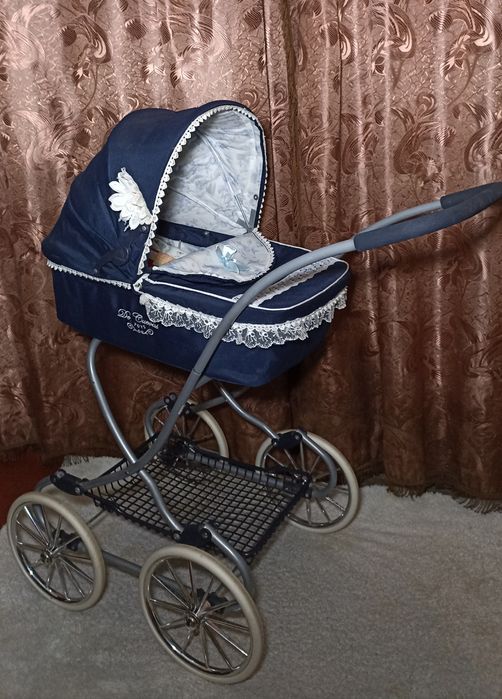 Висока іграшкова коляска для ляльок Іспанія