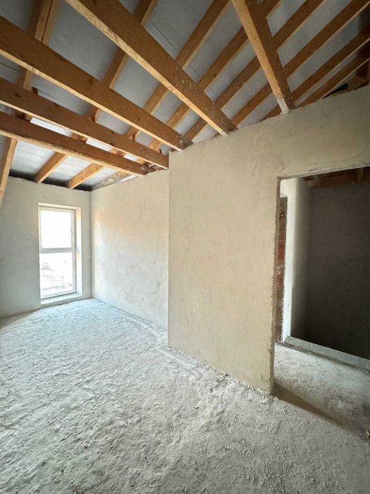 Продається Крайній будинок/таунхаус площею 125 м2 готовий до ремонту!!