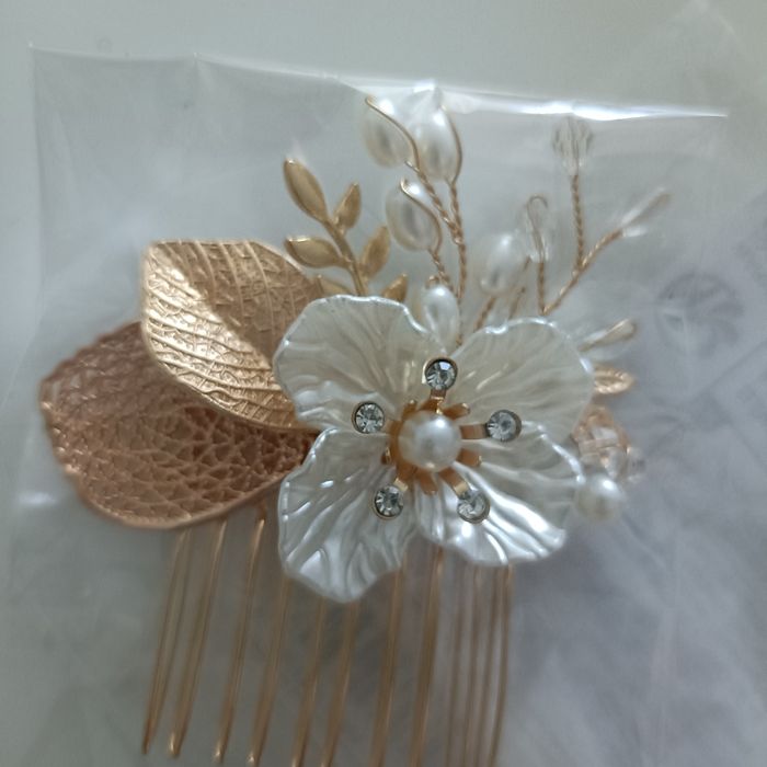 Ozdoba ślubna, a'la grzebyk