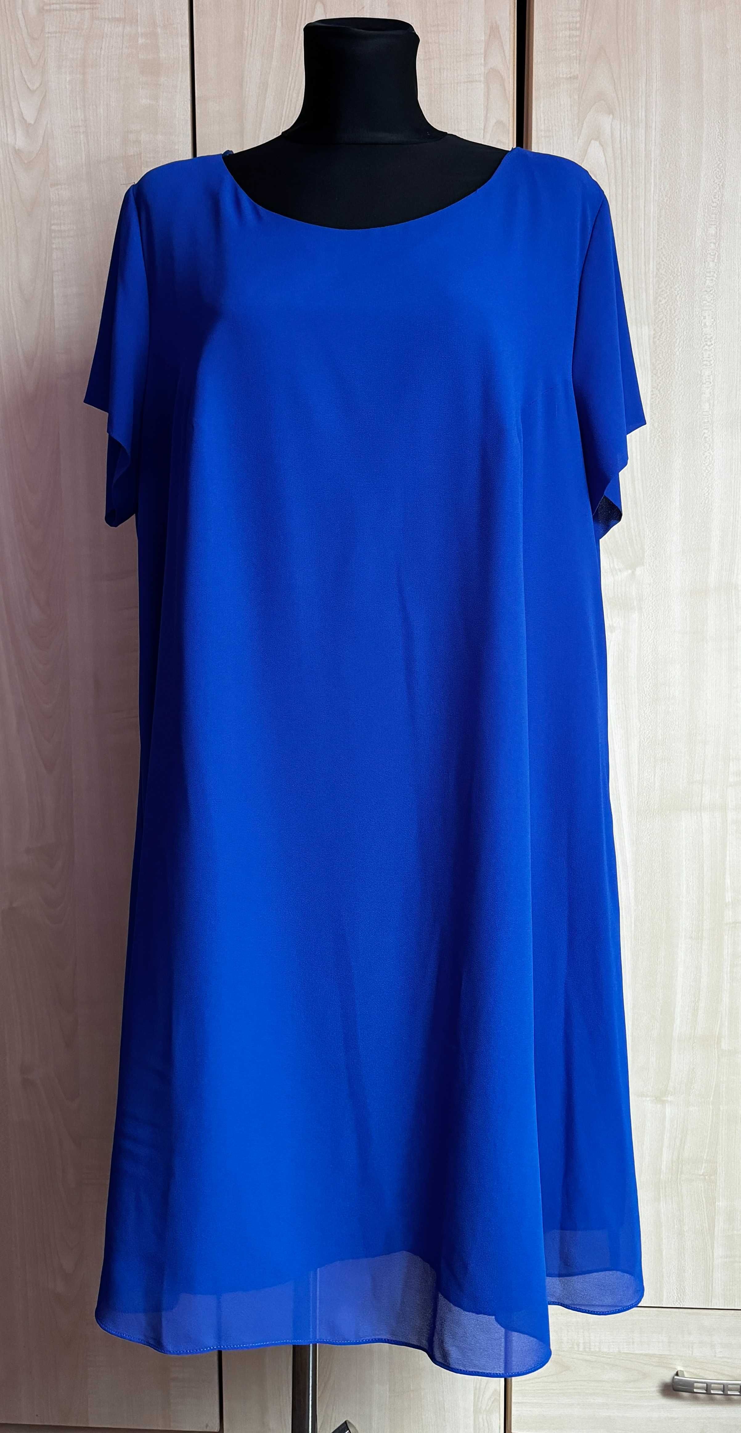 Niebieska sukienka Gabriela Visconti 52