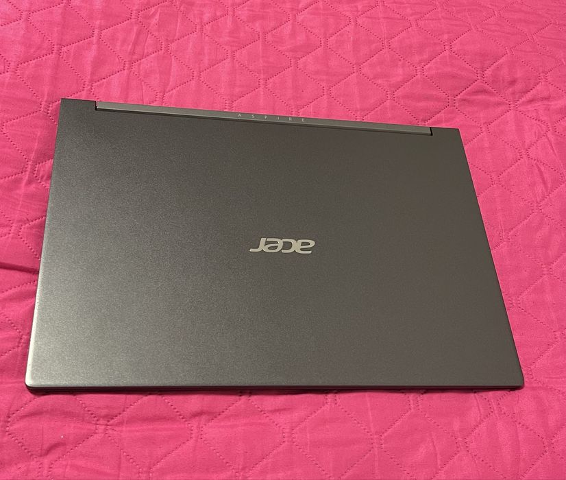 Laptop Acer Aspire 7 A715-73G-78Y3
