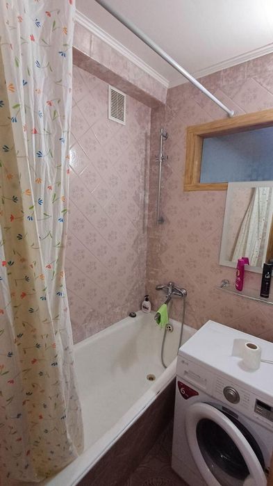 Продам 3 кім.квартиру,вул.Чорних Запорожців,ТЦ Форум,м.Бровари SL