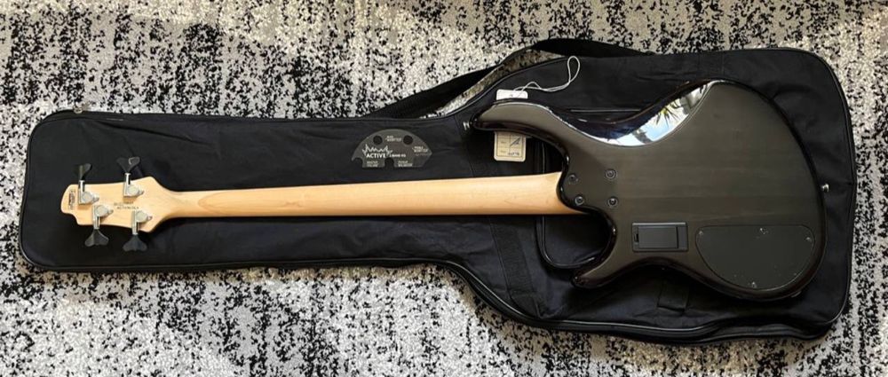 Cort Action DLX ідеальний стан