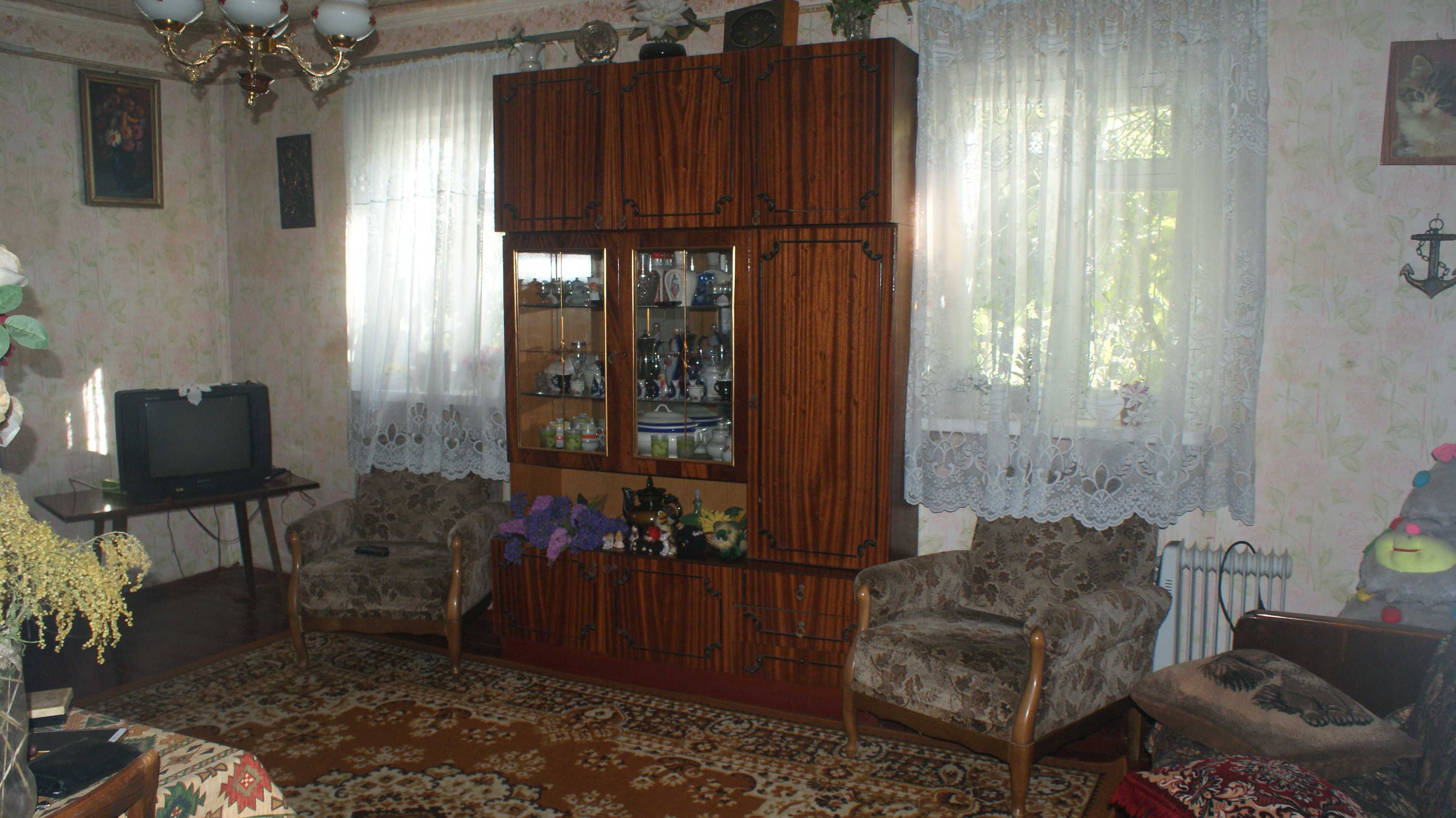 продаётся дача под Киевом ( Киевская , обл .Броворской р-н   с Мокрец)