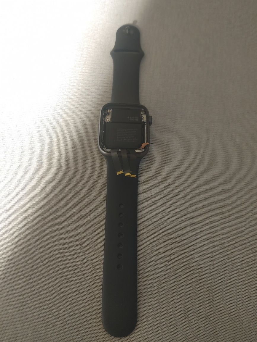 под ремонт без дисплея Apple watch series 4 44mm a1978