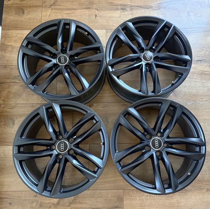 Komplet 4 Felg Audi RS TT A3 19" Et52 9J 57,1mm 5x112