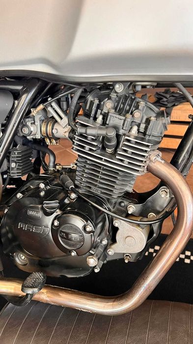 Mash 125 Café Racer 2021 – Extras – Histórico Oficial