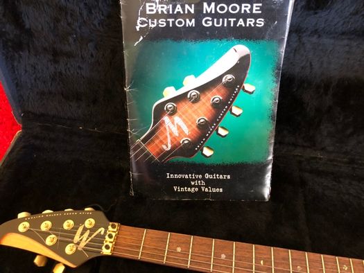 Guitarra Brian Moore Custom C-90F from 1998