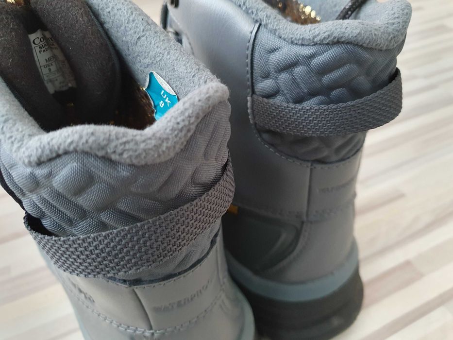 Columbia Śniegowce męskie Bugaboot Celsius BM9458 szary rozm. 42/9