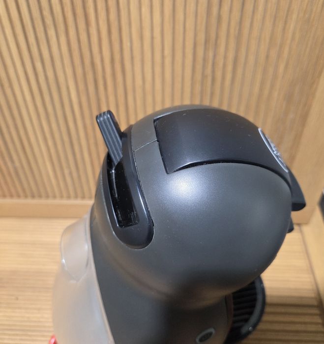 Ekspres Krups KP100 do kawy oraz innych napoi Nescafe Dolce Gusto