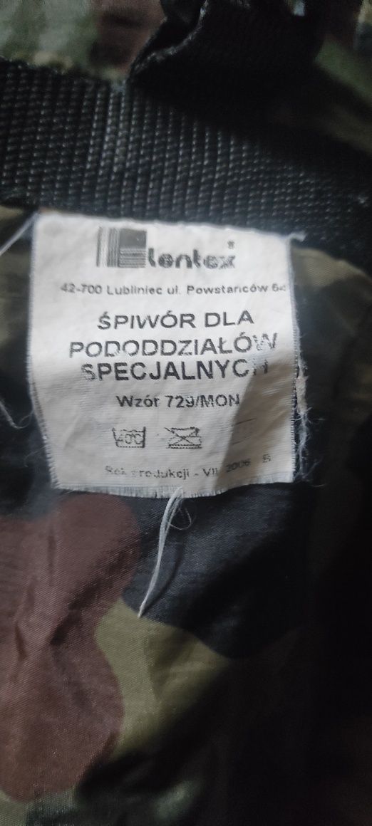Śpiwór wojskowy dla sił specjalnych. Wz 927
