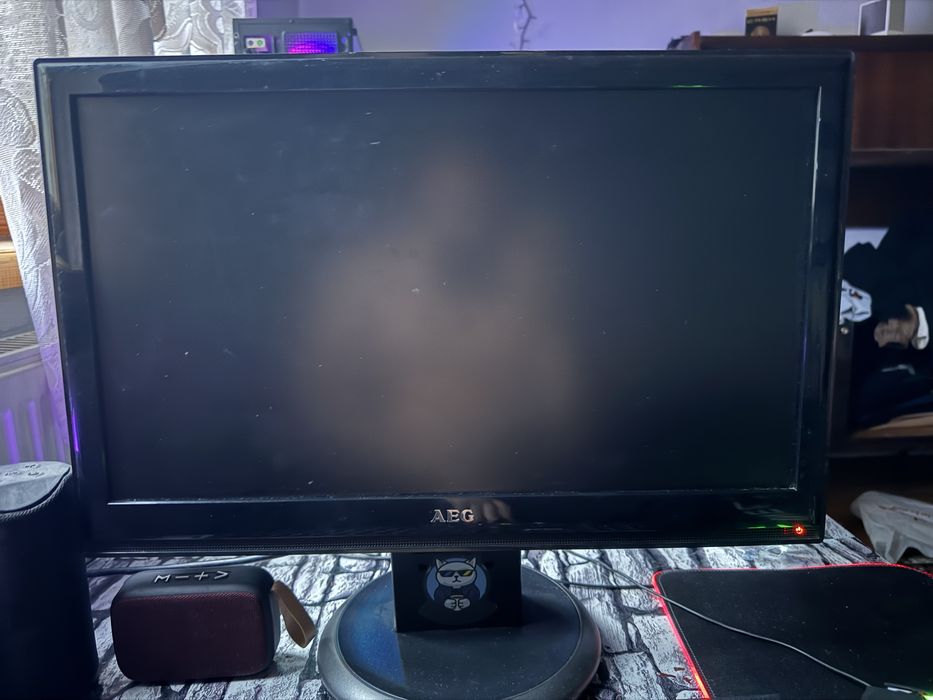 Продам телевизор 22 дюйма