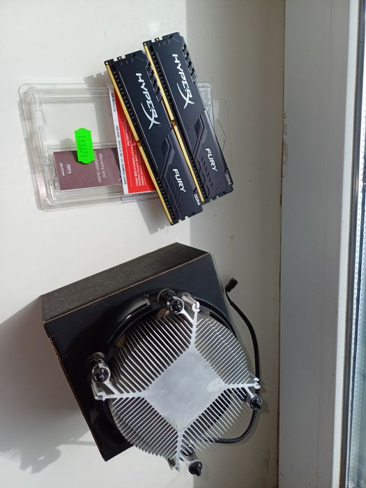 Оперативка Hyper fury 8GB, 2x4GB +Башня