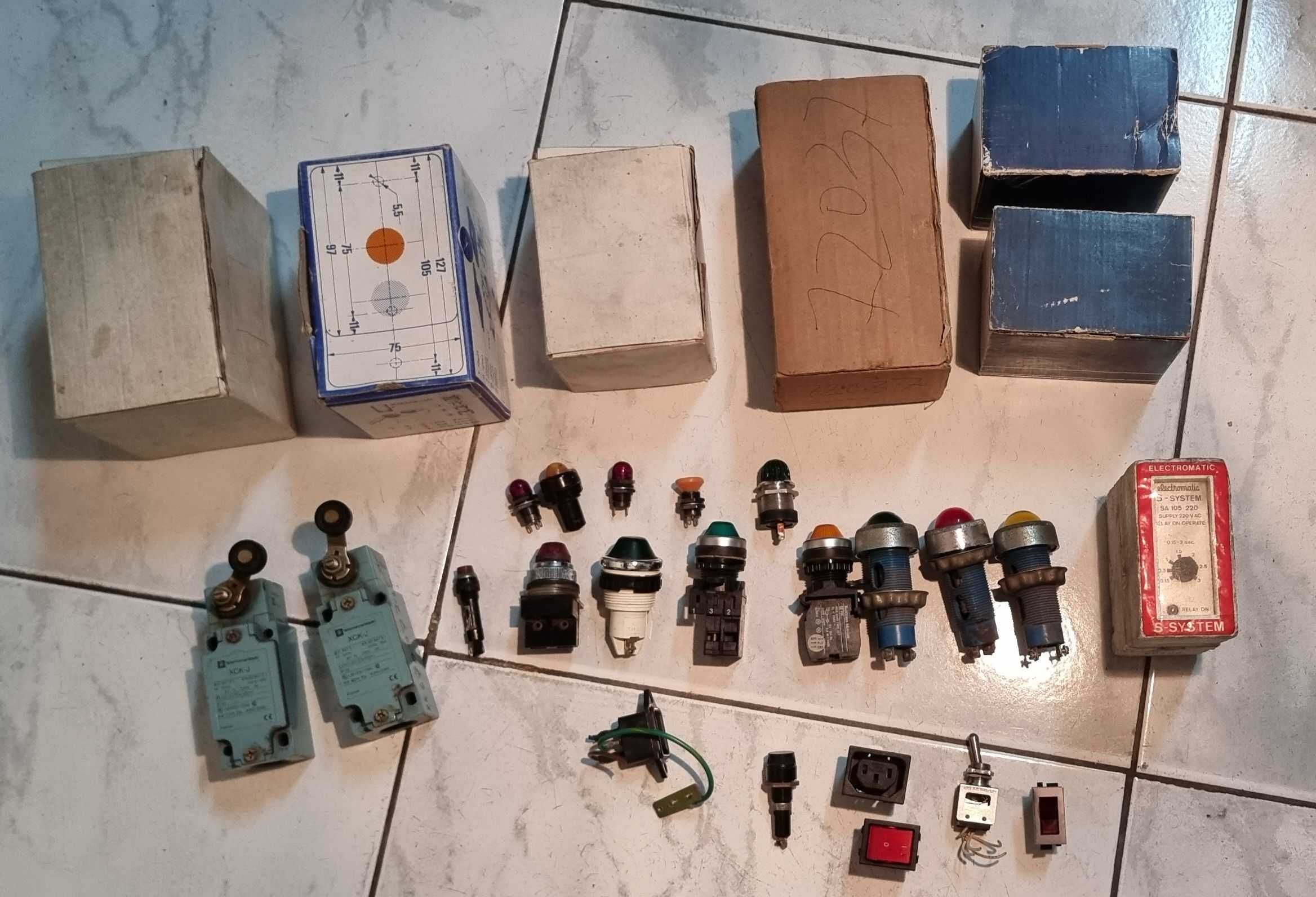 Componentes elétricos e eletrónicos